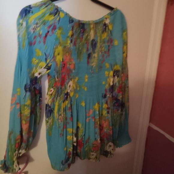 Women's Sheer Floral Print Balloon Sleeve Top - Picture 5 of 5